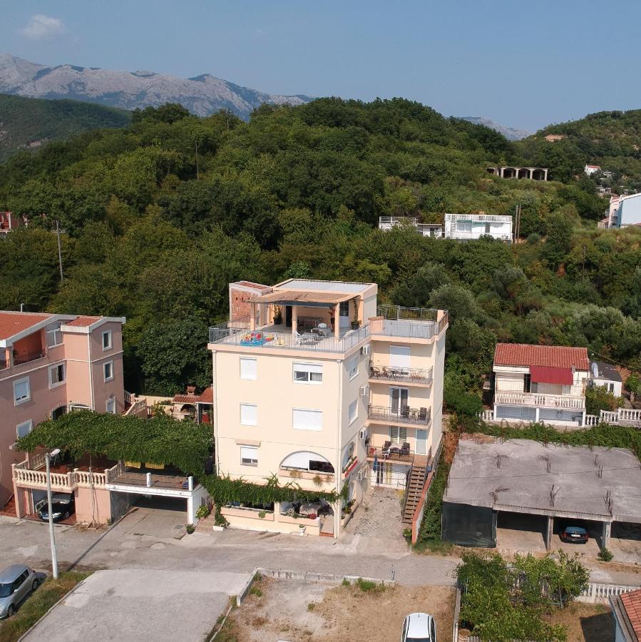 Montenegrina Apartment บุดวา ภายนอก รูปภาพ