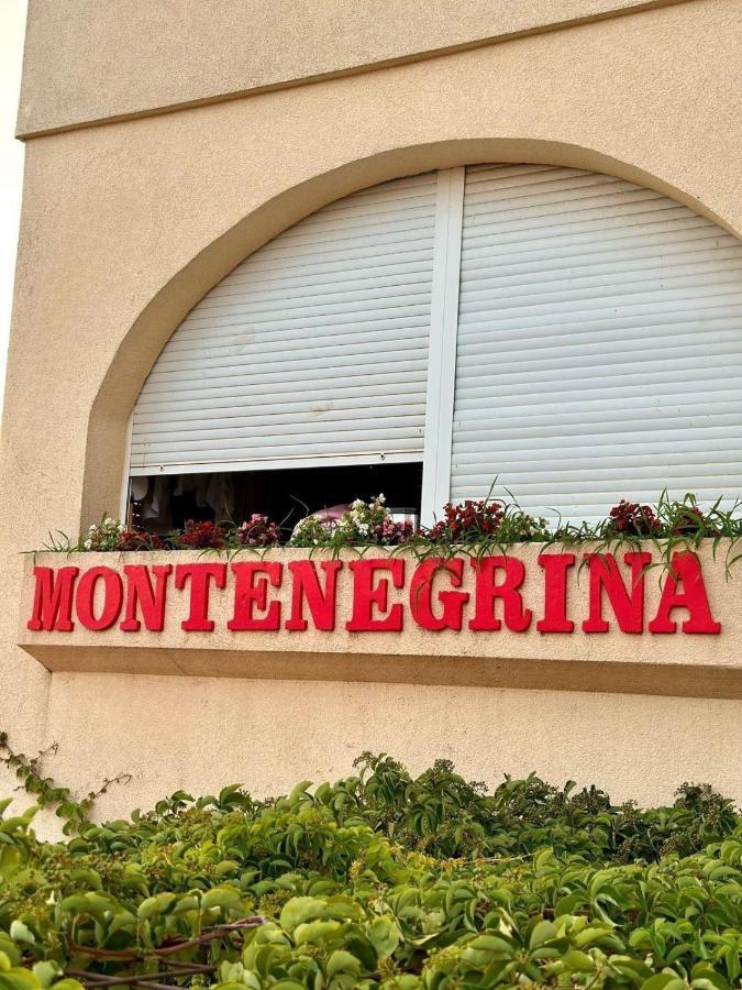 Montenegrina Apartment บุดวา ภายนอก รูปภาพ