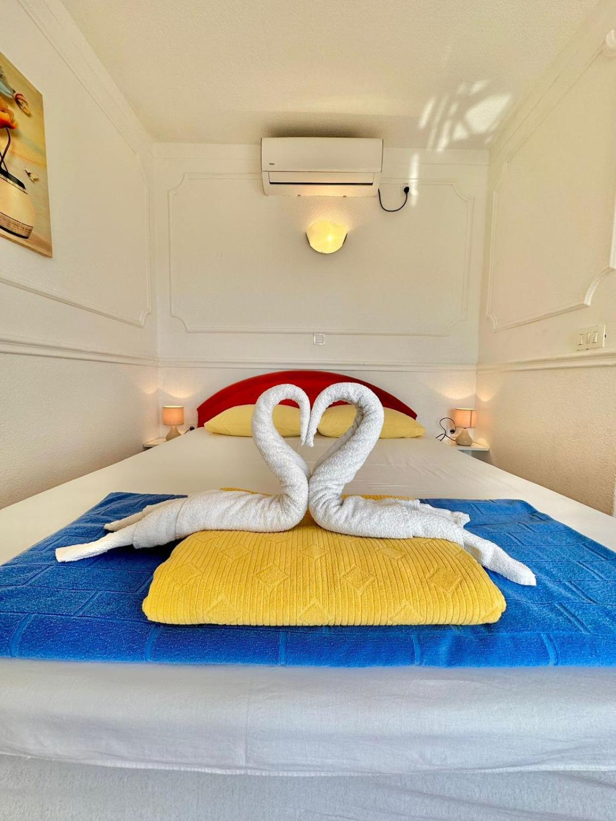 Montenegrina Apartment บุดวา ภายนอก รูปภาพ