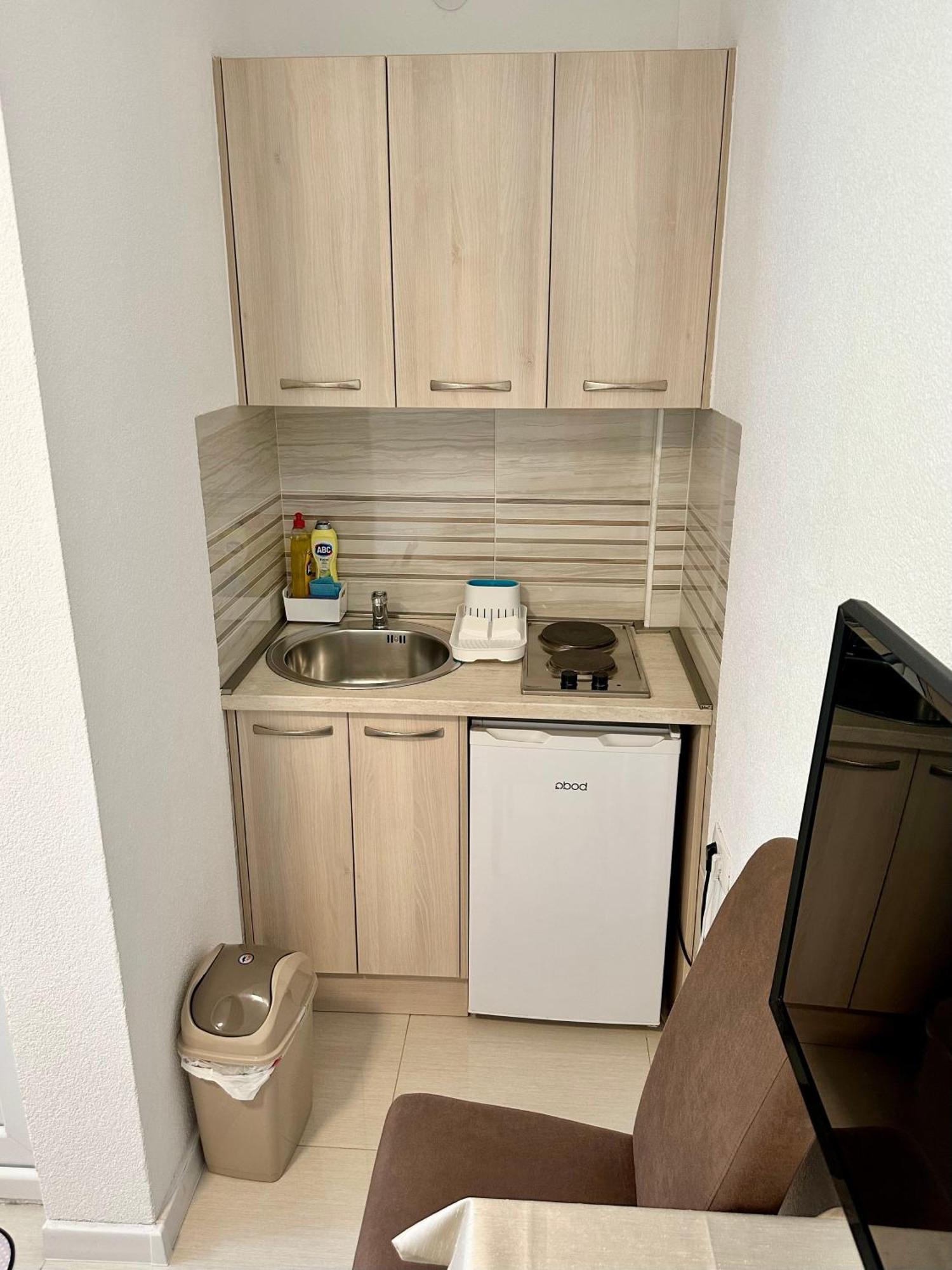 Montenegrina Apartment บุดวา ภายนอก รูปภาพ