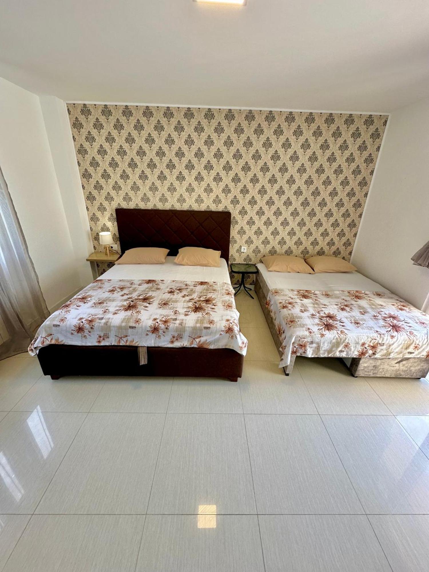 Montenegrina Apartment บุดวา ภายนอก รูปภาพ