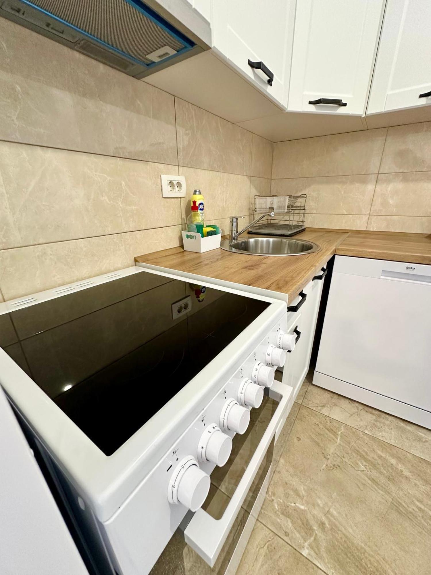 Montenegrina Apartment บุดวา ภายนอก รูปภาพ