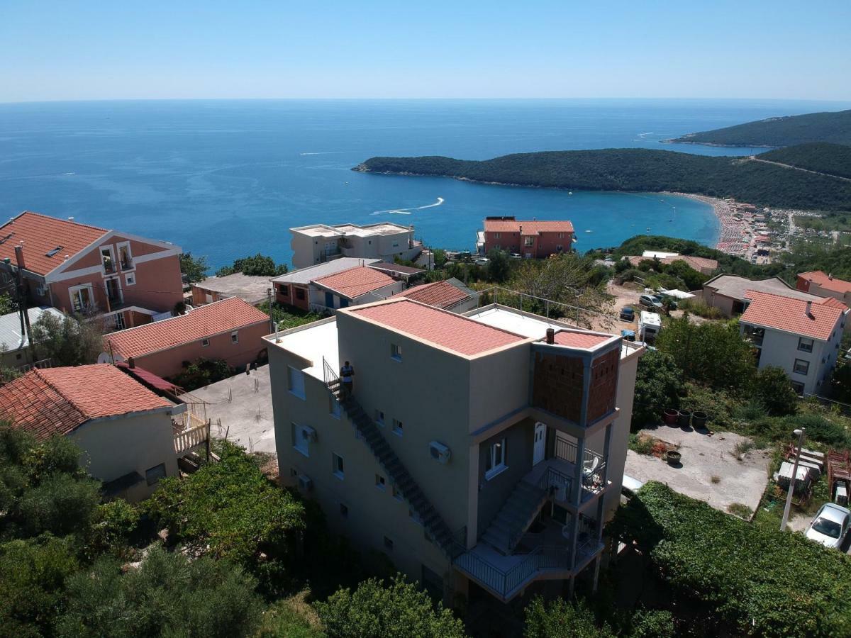 Montenegrina Apartment บุดวา ภายนอก รูปภาพ